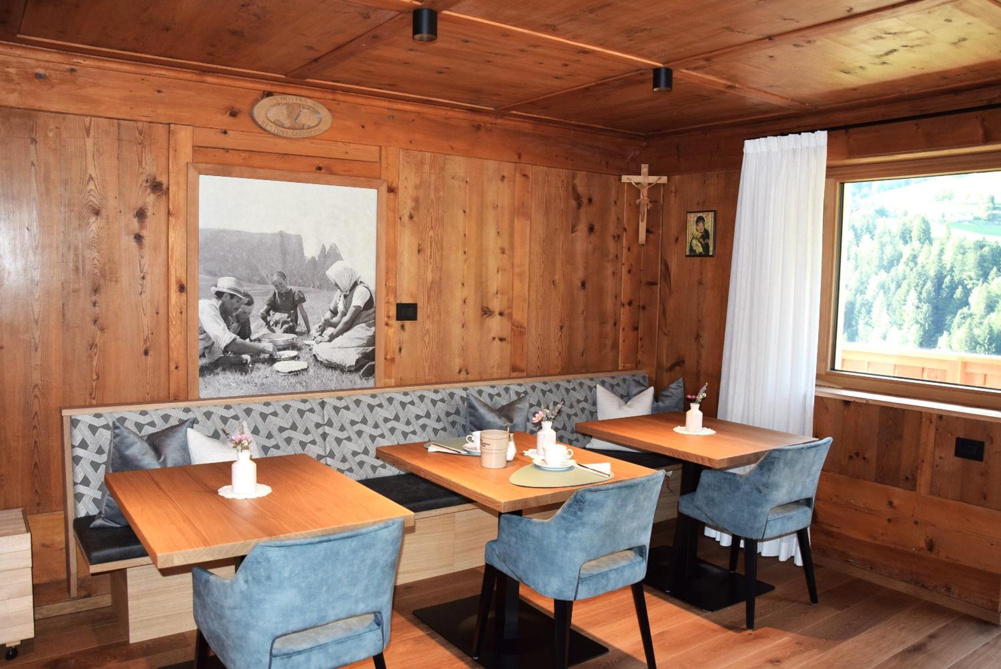 Sule Hof Agriturismo Urtijëi Buitenkant foto