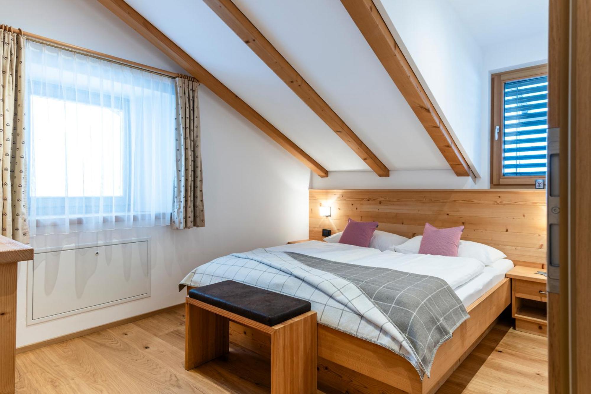 Sule Hof Agriturismo Urtijëi Kamer foto
